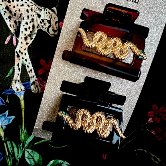 Natasha Couture Accessories - Snake Green Eyes Brown & Black Gold 2 pack Hair Clips Claw Set Brand New Natasha